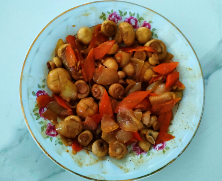 How to Make Mushroom Carrot and Onion