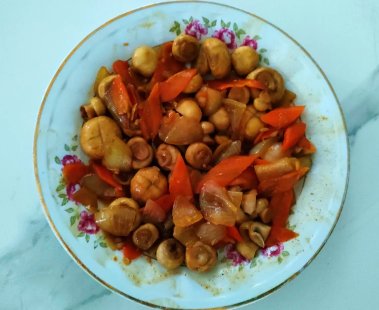 How to Make Mushroom Carrot and Onion