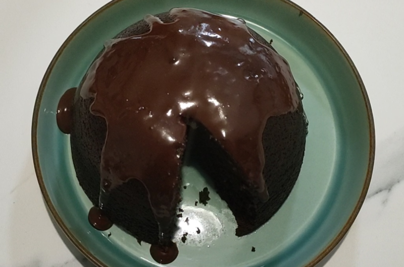 How to Make Chocolate Pudding with Sauce