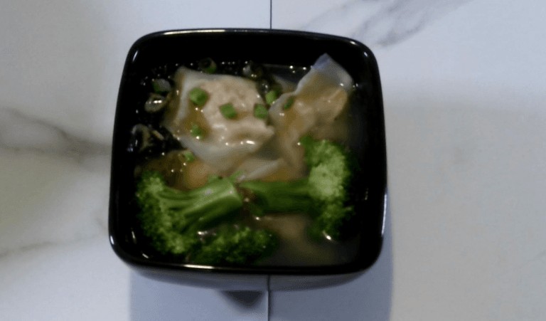 mini chicken and onion dumplings